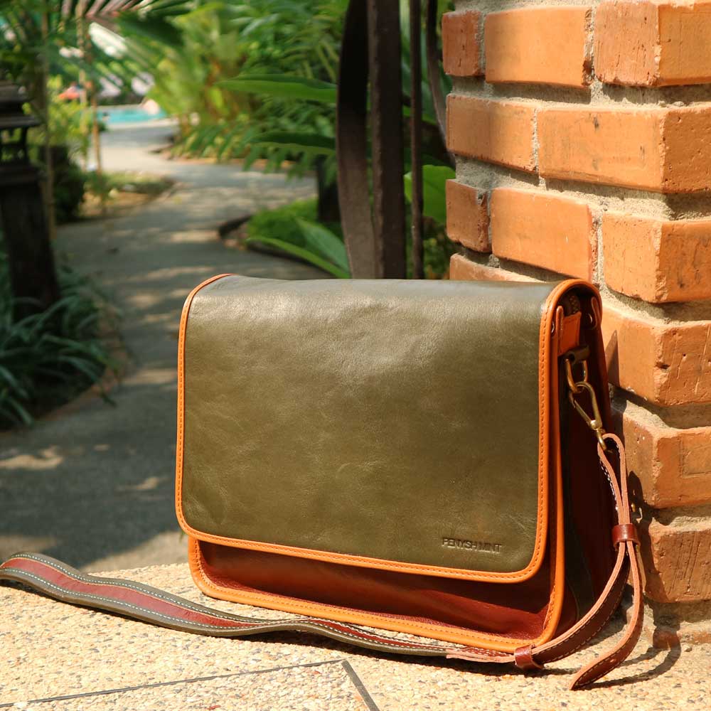 ペニシュミント革鞄 | グラブショルダー Grab Shoulder