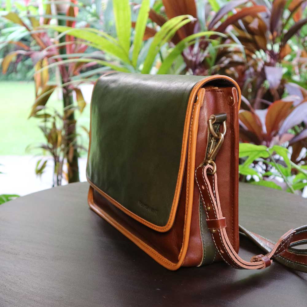 ペニシュミント革鞄 | グラブショルダー Grab Shoulder
