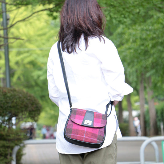 アイルランド マクロス ショルダーポシェット 75%OFF