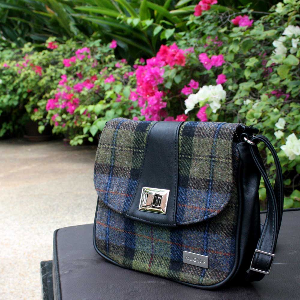 アイルランド マクロス ショルダーポシェット 75%OFF