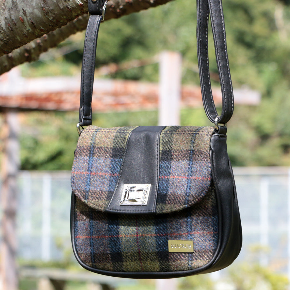 アイルランド マクロス ショルダーポシェット 75%OFF