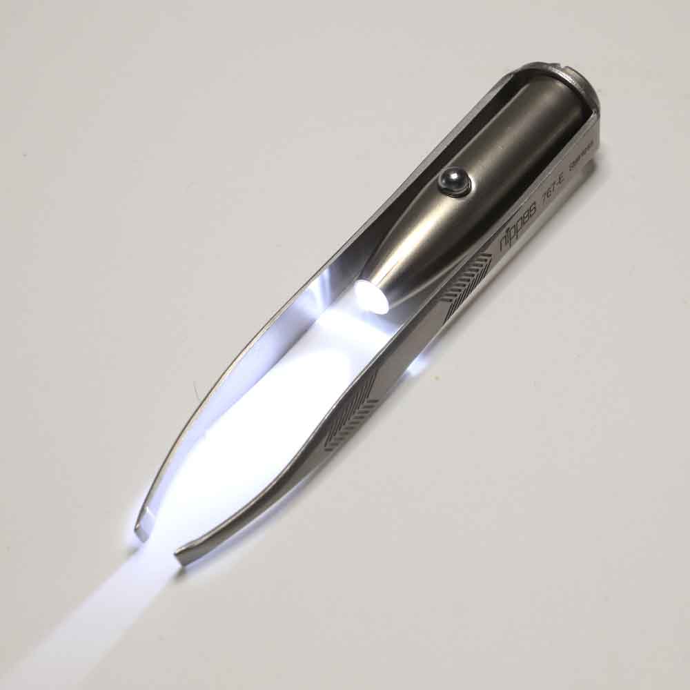 ニッペス LED付き トゥイザーズ 細かい刺抜きなどにドイツの精度が役に立つ