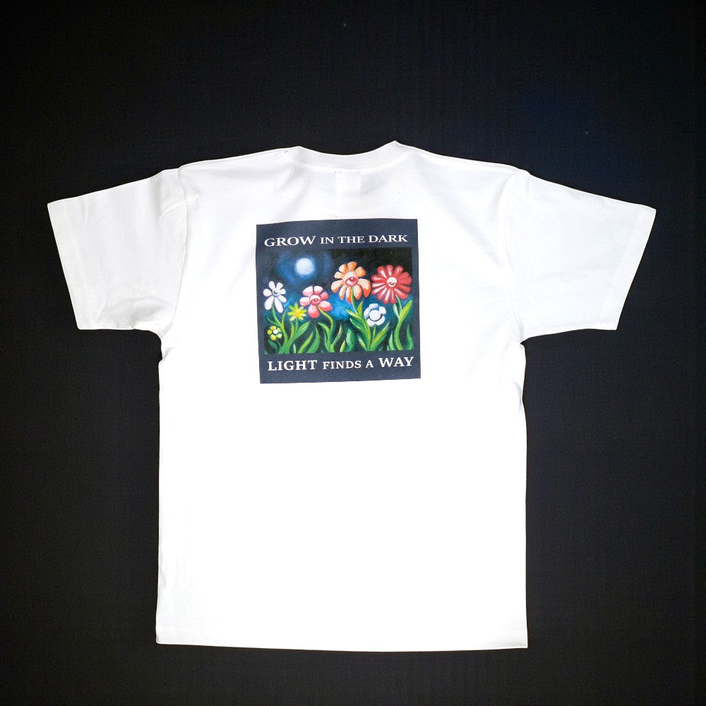 鎌T-Shirts アートT-Shirts/ Grow in the dark グローンザダーク  Artist : Minasa   ハンドライティングアート　ベルリンアーティスト