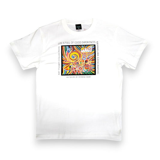 鎌T-Shirts アートセレクション Life is full of good experience  / Artist : Minasa  Kasai ハンドライティングアート　ベルリンアーティスト
