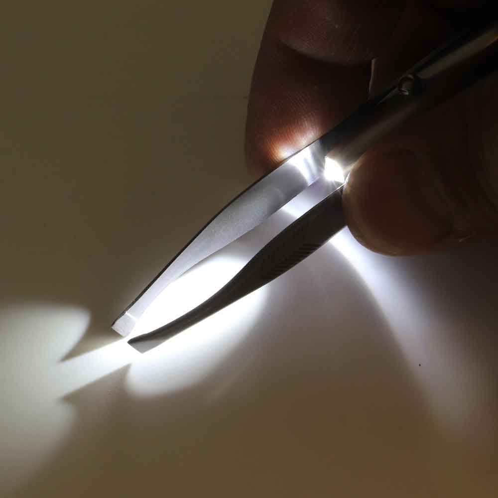 ﾆｯﾍﾟｽ LED付き ﾄｩｲｻﾞｰｽﾞ 細かい刺抜きなどにﾄﾞｲﾂの精度が役に立つ